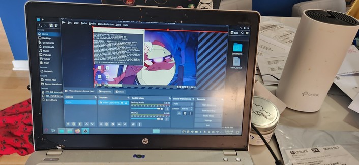 HP laptop with Debian video capturing the Dell