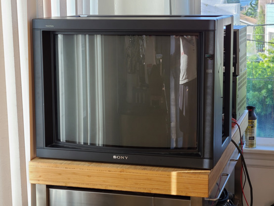 A picture of the Sony PVM-2530 from the CRT database.  Hopefully mine will look just as awesome.