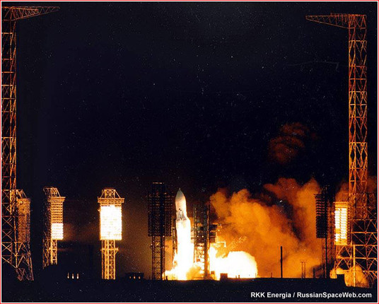 After canceling the development of the N1 Moon rocket in 1974, the USSR did not give up the goal of building a super-heavy rocket. But, starting with a clean sheet of paper, it took more than a decade for the Soviet engineers to field the Energia rocket, which made the two largely successful flights in 1987 and 1988. The nearly 60-meter vehicle was almost universally acclaimed as the most advanced and powerful rocket of our time. However the disintegration of the USSR in 1991 left Energia to ru…