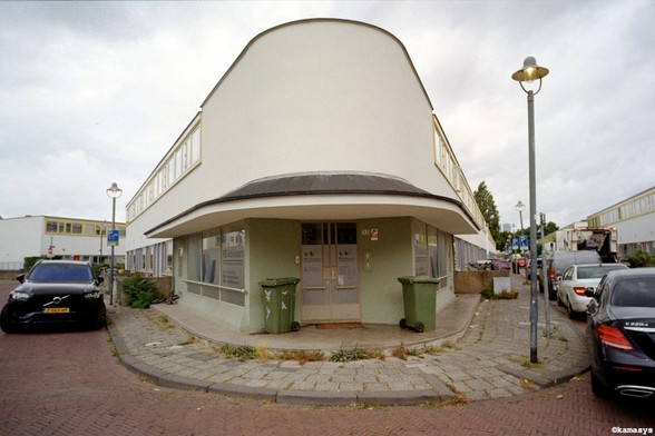 Rotterdam - De Kiefhoek - Hendrik Idoplein, Heer Arnoldstraat // arquitecto // architect J.J.P. Oud