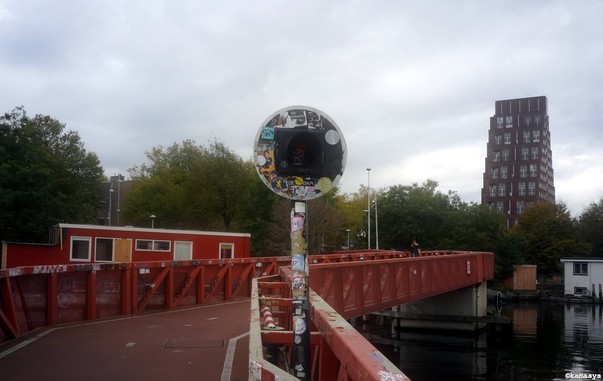 Amsterdam - Buysbrug - De Pyramides