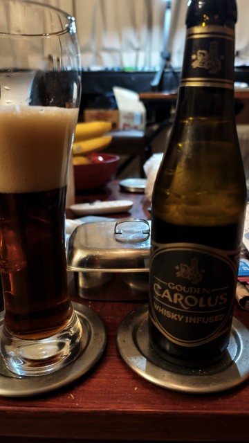Picture of a Golden Carolus