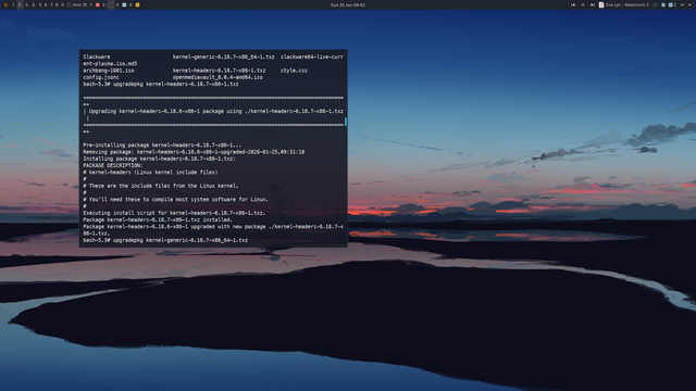 Scrot of floating foot terminal, upgrading the kernel on Slackware Current