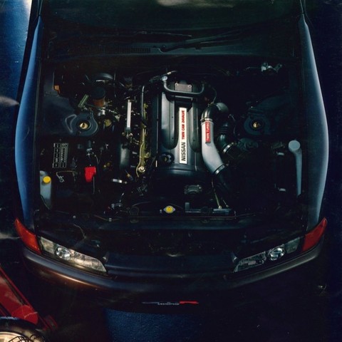 open car hood RB26DETT engine Nissan twin cam 24valve twin turbo interconnected complex mechanism machine