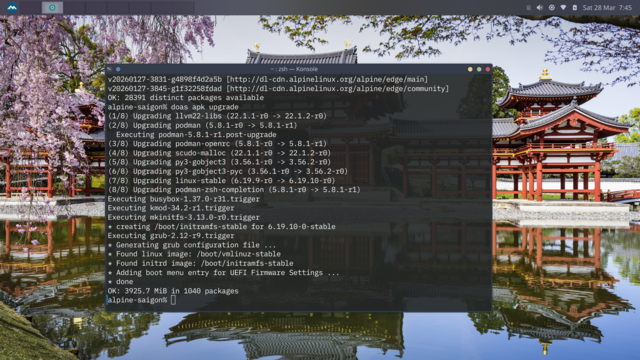 Scrot of a terminal window, updating the system on Alpine Linux KDE.