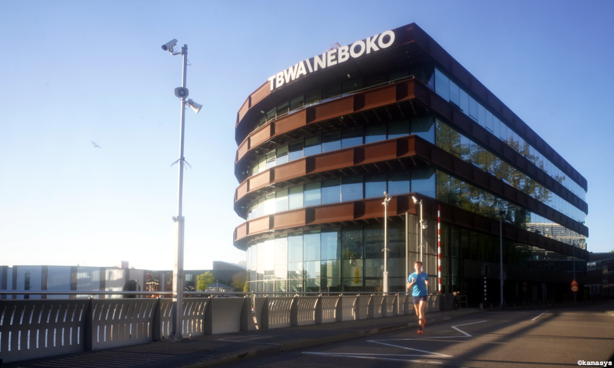 Amsterdam – Generaal Vetterstraat - TBWA\NEBOKO