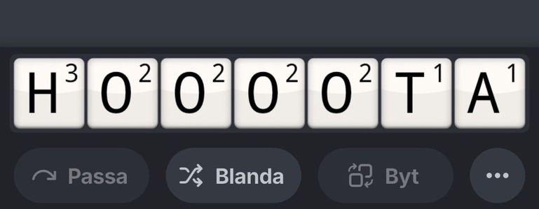 A screen dump from word feud showing the available letters 'HOOOOTA'