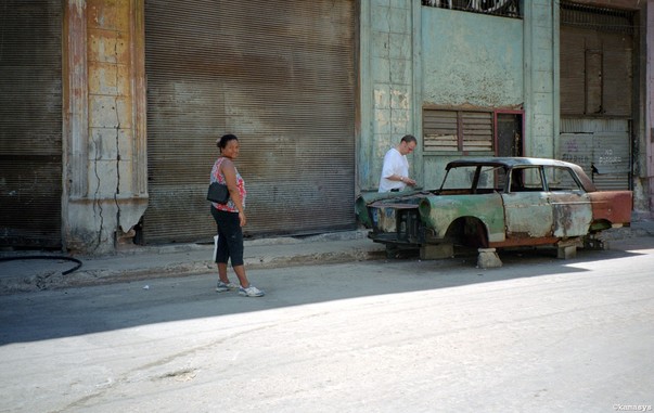 La Habana - Callejón de Hamel - Peugeot 404