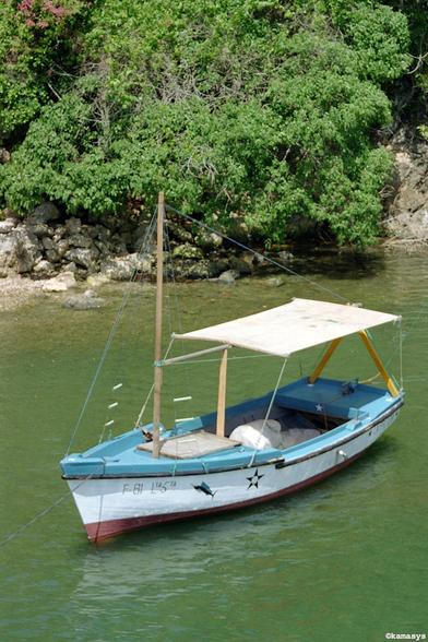 Cuba - Baracoa – Río Yumurí - barca de turismo