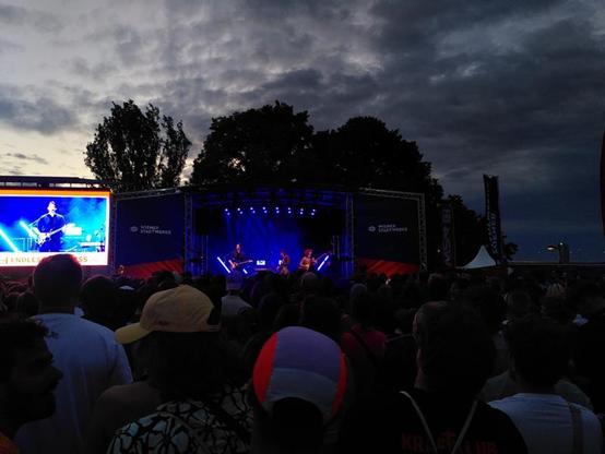 #potd Endless Wellness @ Donauinselfest https://domm.plix.at/potd/2026-07-04.html
